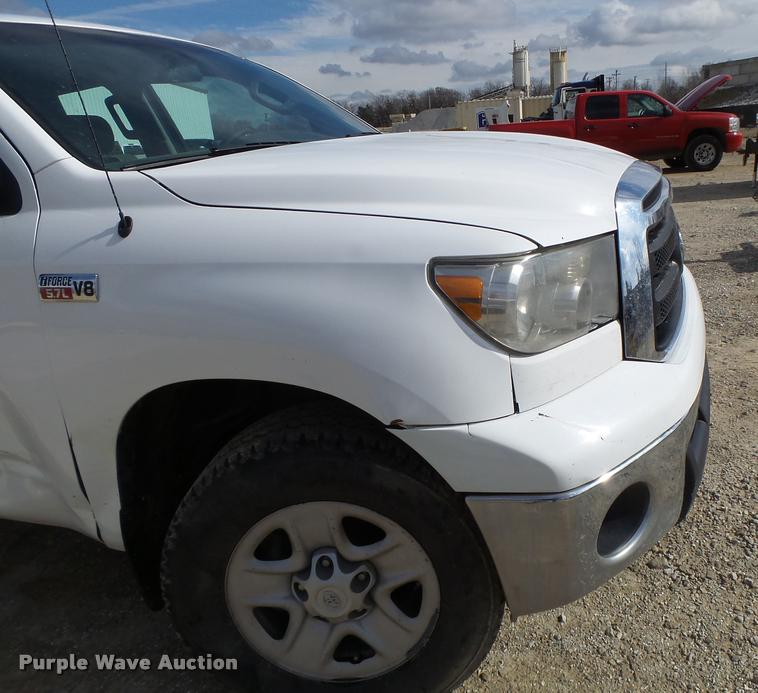 image for item DA3339 2012 Toyota Tundra Double Cab pickup truck