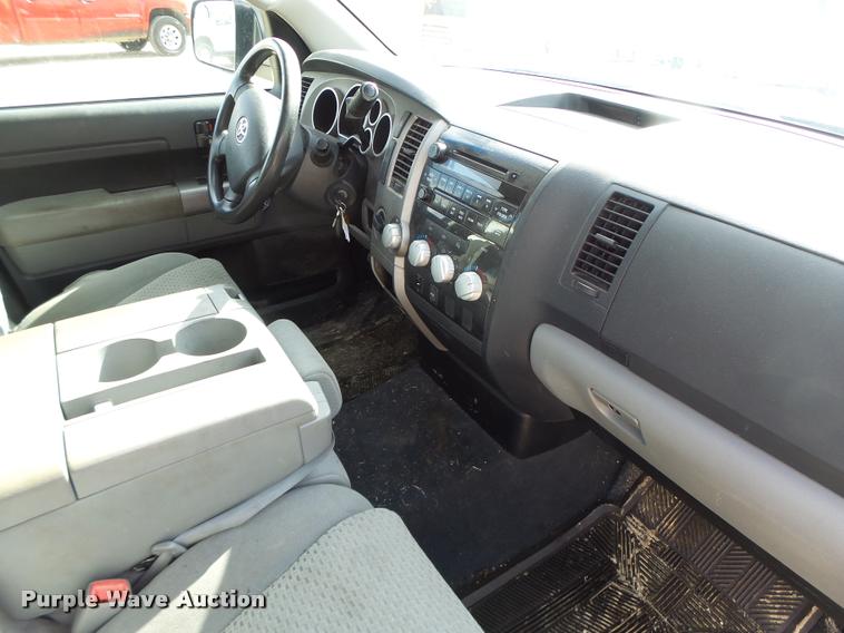 image for item DA3339 2012 Toyota Tundra Double Cab pickup truck