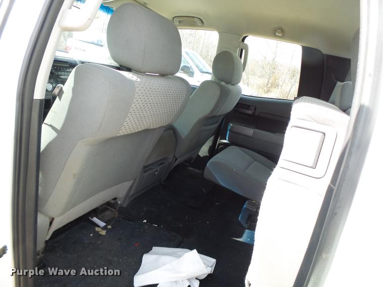 image for item DA3339 2012 Toyota Tundra Double Cab pickup truck