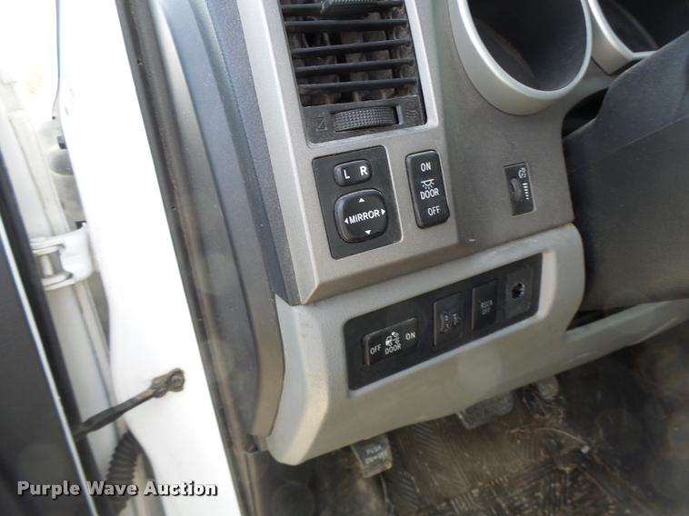 image for item DA3339 2012 Toyota Tundra Double Cab pickup truck