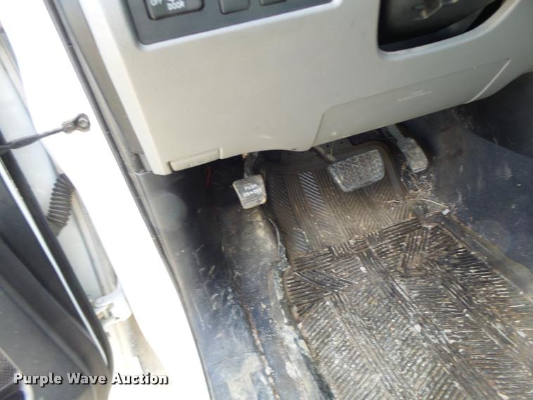 image for item DA3339 2012 Toyota Tundra Double Cab pickup truck