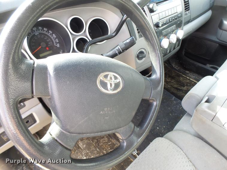 image for item DA3339 2012 Toyota Tundra Double Cab pickup truck