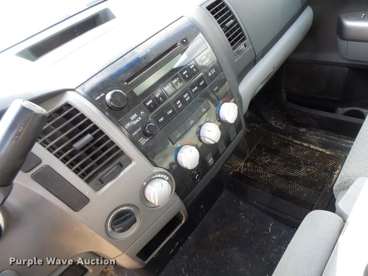 image for item DA3339 2012 Toyota Tundra Double Cab pickup truck