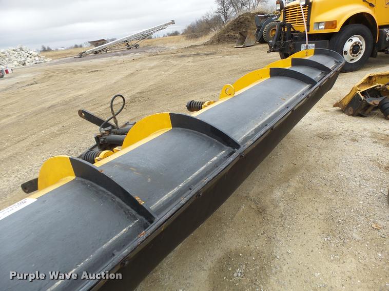image for item DA3346 Snow plow