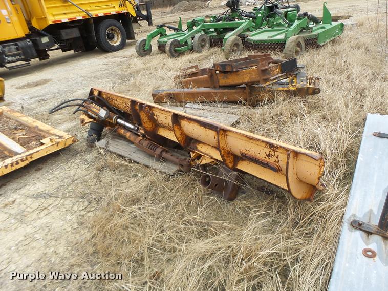 image for item DA3349 Snow plow wing blade