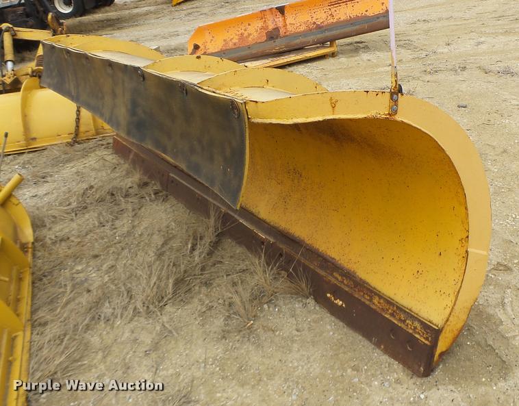 image for item DA3350 Snow plow