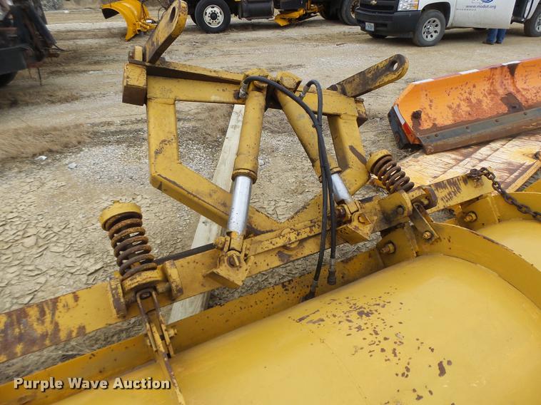 image for item DA3354 Snow plow