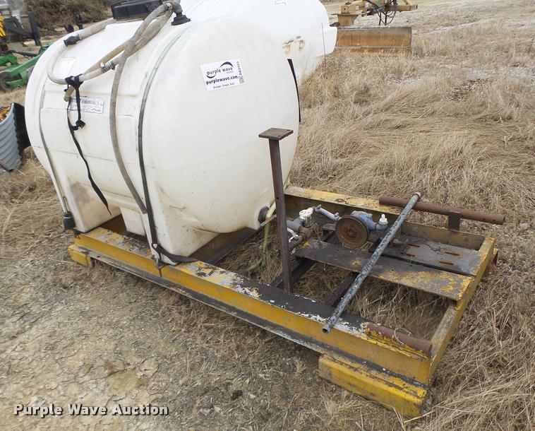 image for item DA3355 Snyder poly tank