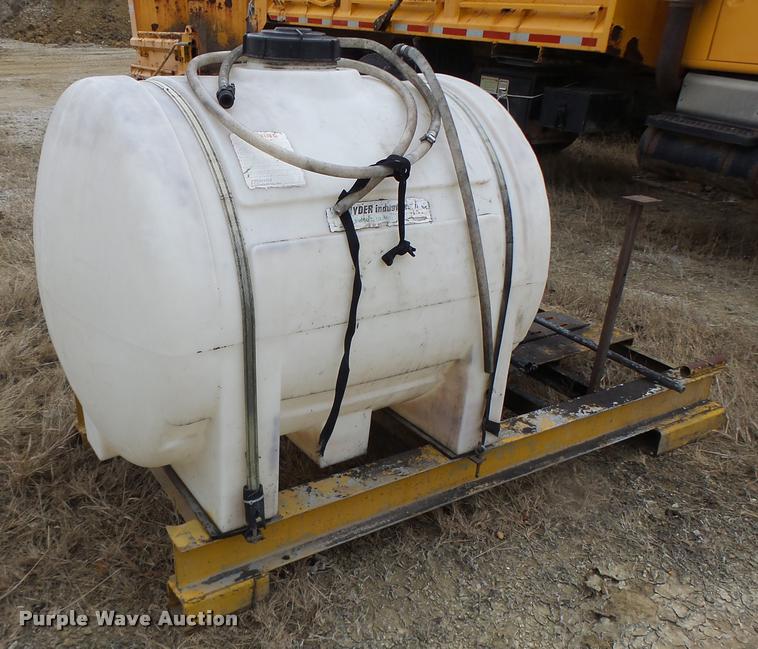 image for item DA3355 Snyder poly tank