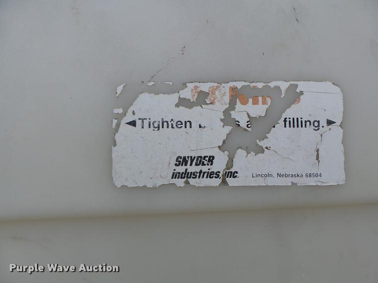 image for item DA3355 Snyder poly tank