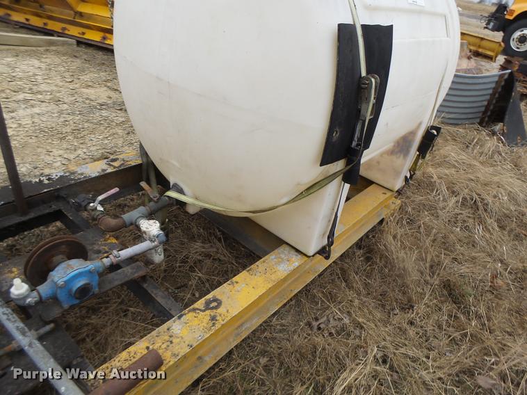 image for item DA3355 Snyder poly tank