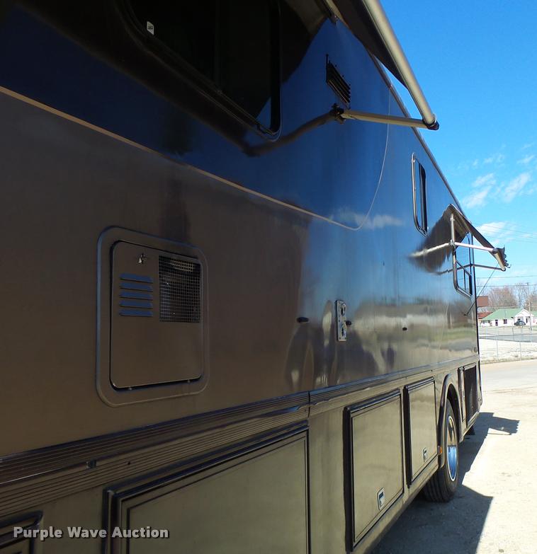 image for item DA3358 1993 Spartan Gulfstream 8372LXE RV