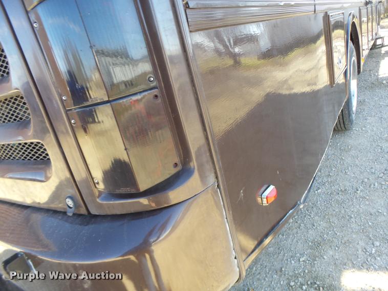 image for item DA3358 1993 Spartan Gulfstream 8372LXE RV