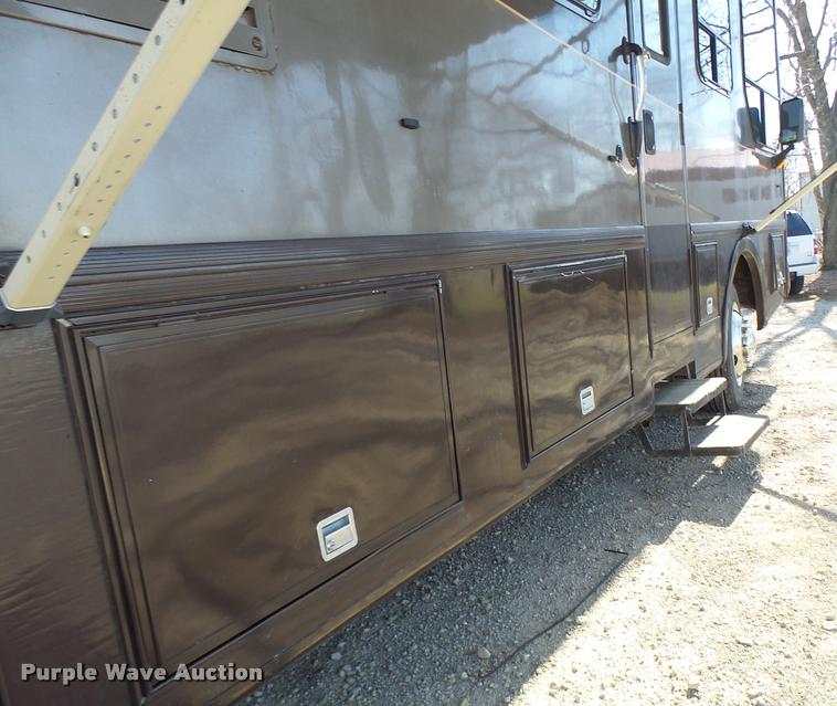 image for item DA3358 1993 Spartan Gulfstream 8372LXE RV