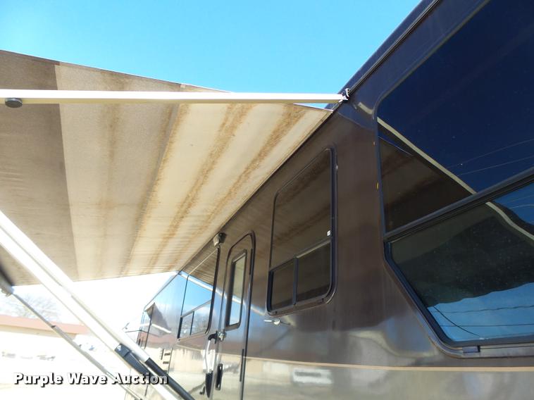 image for item DA3358 1993 Spartan Gulfstream 8372LXE RV