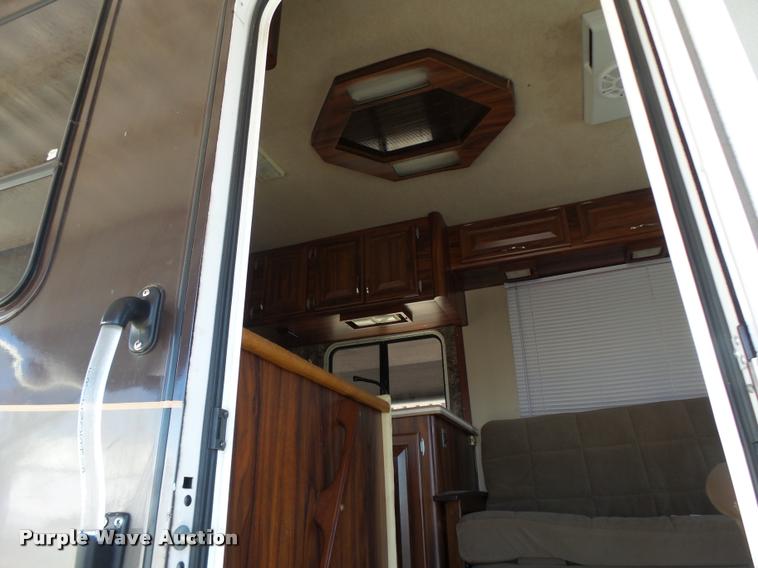 image for item DA3358 1993 Spartan Gulfstream 8372LXE RV