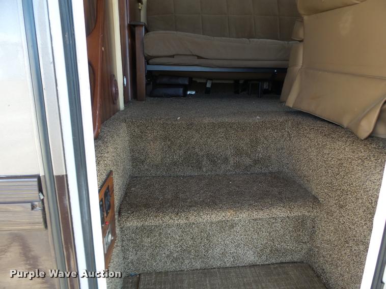 image for item DA3358 1993 Spartan Gulfstream 8372LXE RV