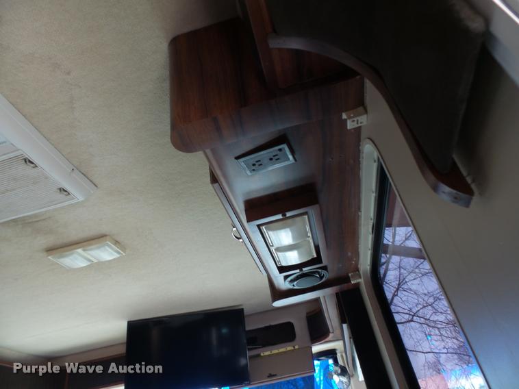 image for item DA3358 1993 Spartan Gulfstream 8372LXE RV