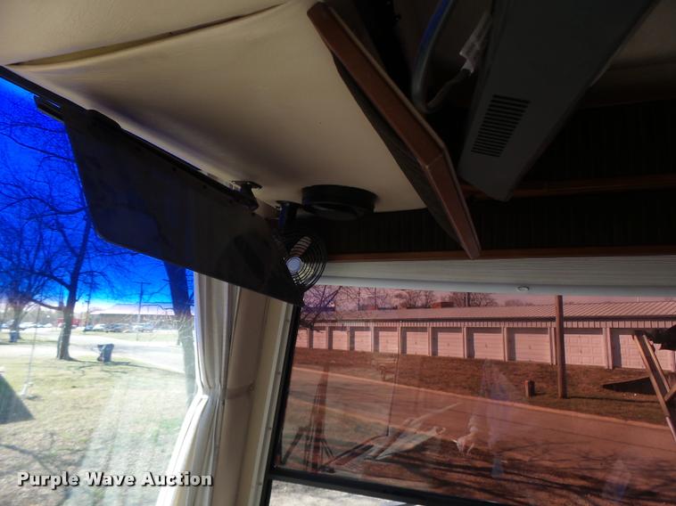 image for item DA3358 1993 Spartan Gulfstream 8372LXE RV