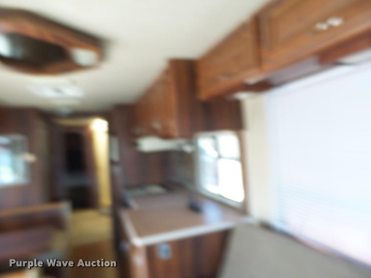 image for item DA3358 1993 Spartan Gulfstream 8372LXE RV