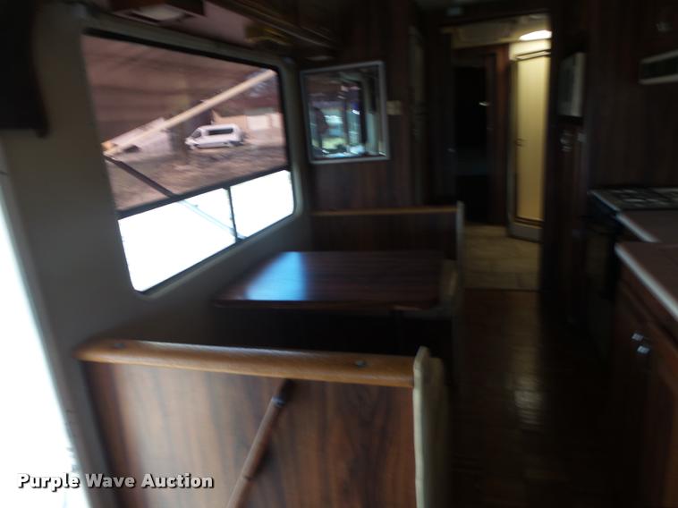 image for item DA3358 1993 Spartan Gulfstream 8372LXE RV