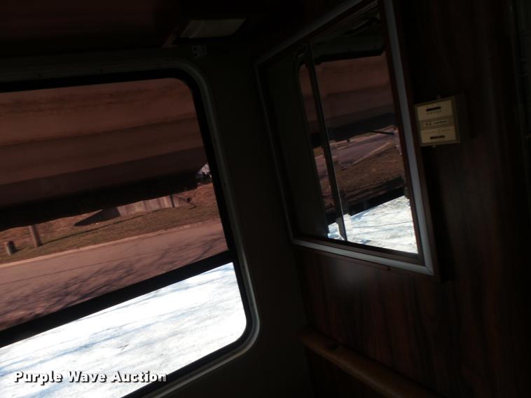 image for item DA3358 1993 Spartan Gulfstream 8372LXE RV