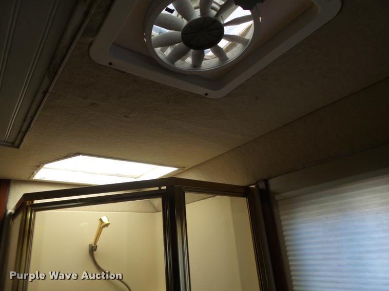 image for item DA3358 1993 Spartan Gulfstream 8372LXE RV