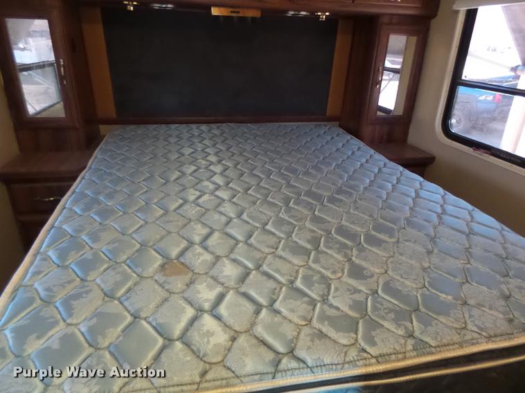 image for item DA3358 1993 Spartan Gulfstream 8372LXE RV