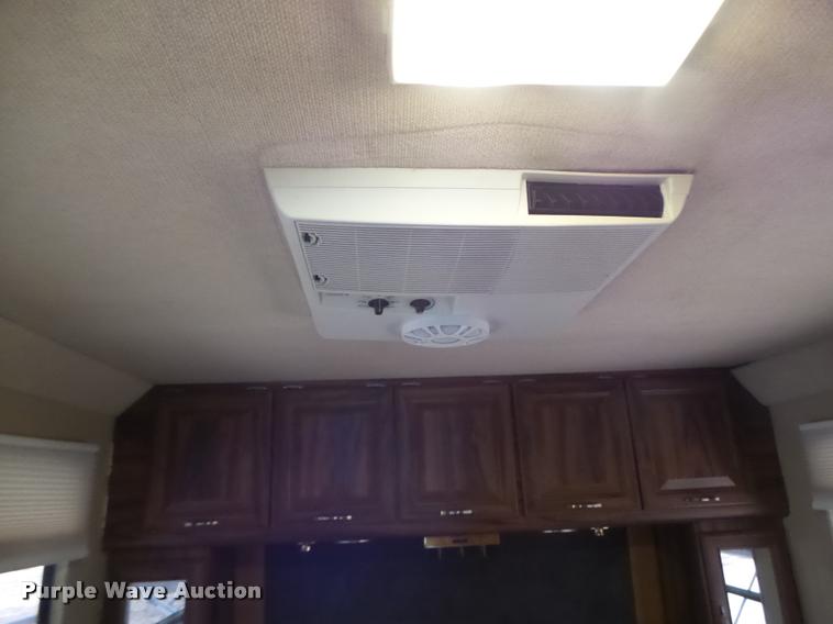 image for item DA3358 1993 Spartan Gulfstream 8372LXE RV