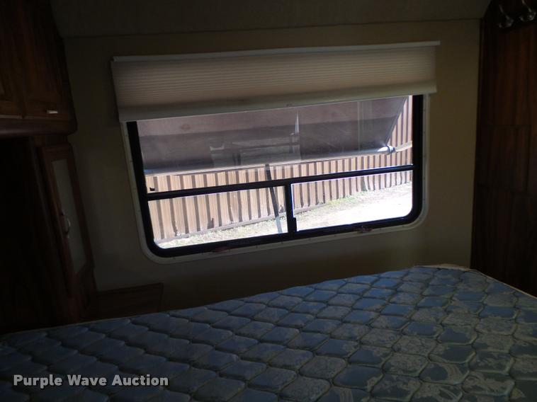 image for item DA3358 1993 Spartan Gulfstream 8372LXE RV