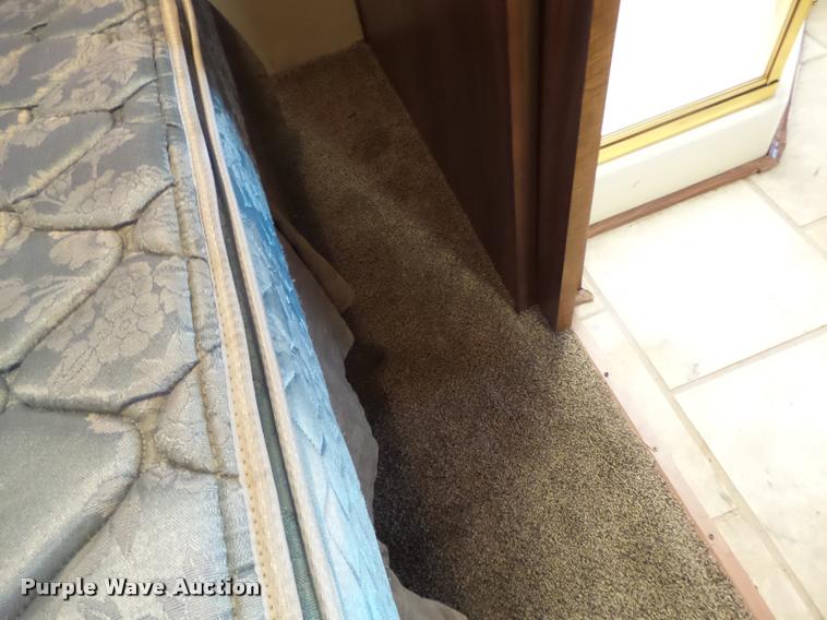 image for item DA3358 1993 Spartan Gulfstream 8372LXE RV