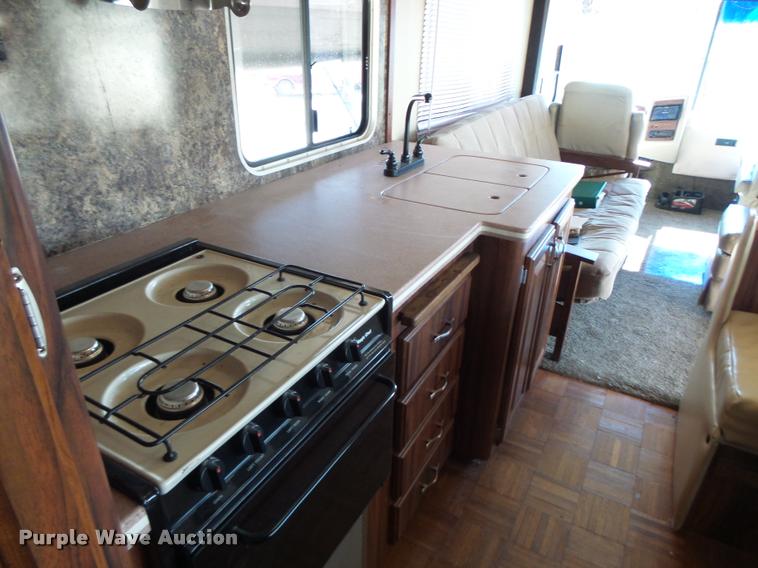 image for item DA3358 1993 Spartan Gulfstream 8372LXE RV