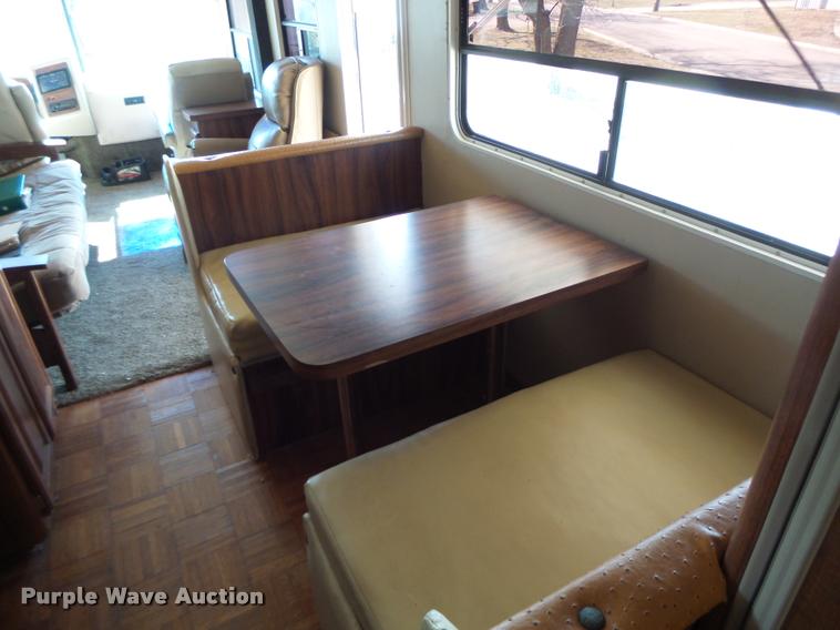 image for item DA3358 1993 Spartan Gulfstream 8372LXE RV