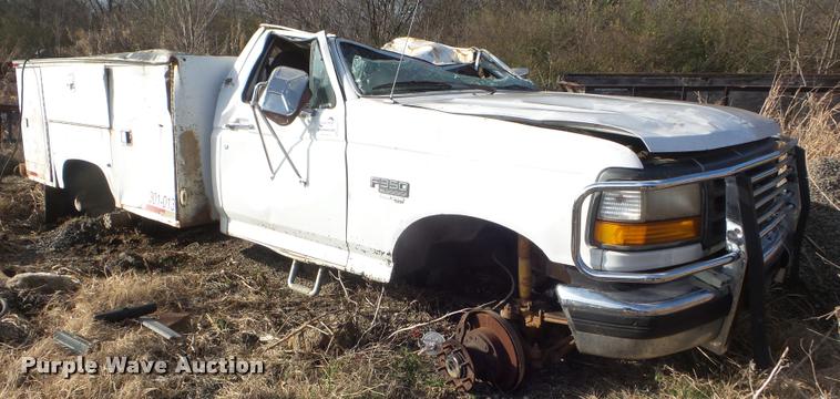 image for item DA5229 1997 Ford F350 utility bed pickup truck