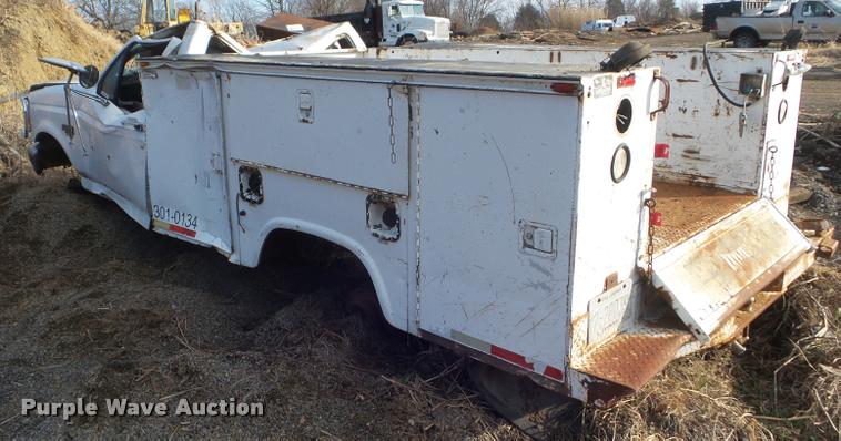 image for item DA5229 1997 Ford F350 utility bed pickup truck