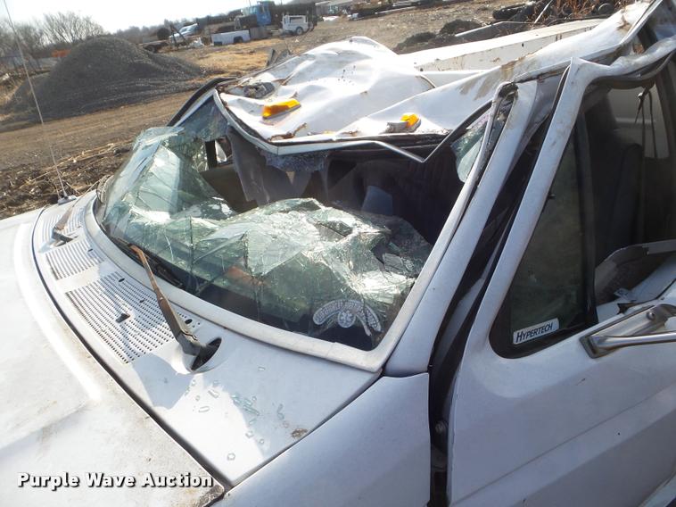 image for item DA5229 1997 Ford F350 utility bed pickup truck