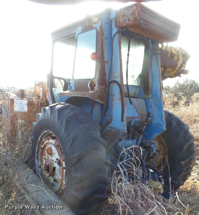 image for item DA5230 Ford 9600 tractor
