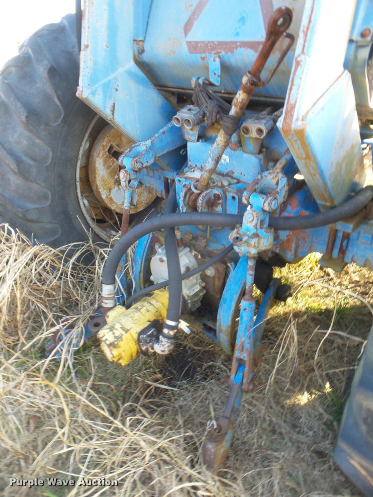 image for item DA5230 Ford 9600 tractor