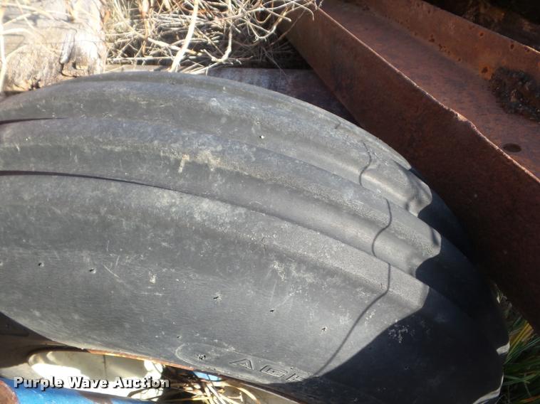 image for item DA5230 Ford 9600 tractor