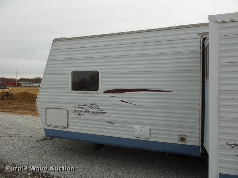 image for item DA5804 2004 Jayco Jayflight camper