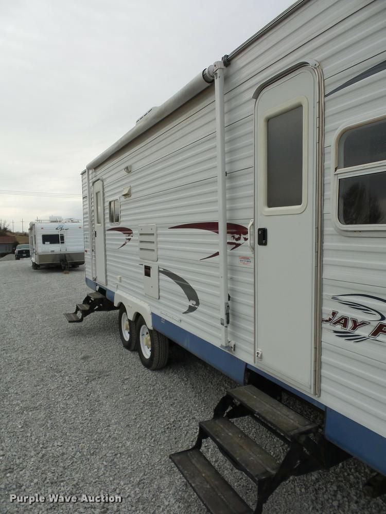 image for item DA5804 2004 Jayco Jayflight camper