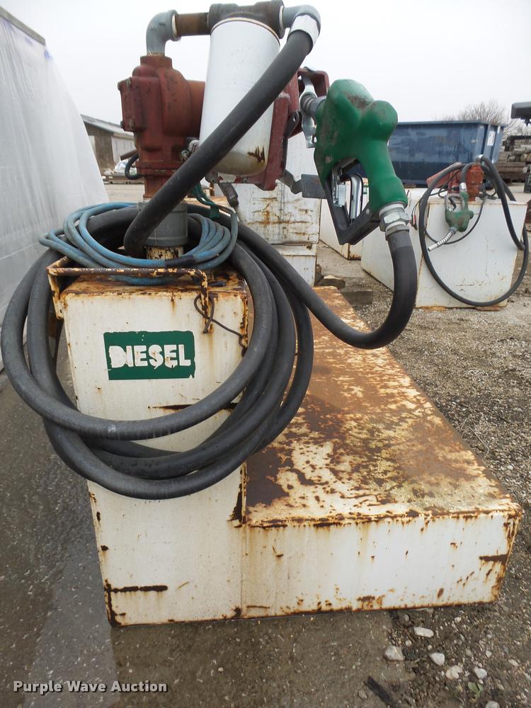 image for item DA7406 (4) fuel tanks