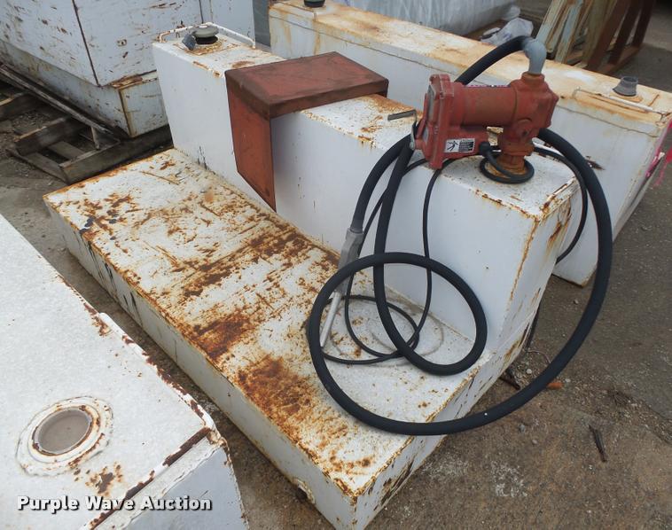 image for item DA7407 (3) L-shaped fuel tanks