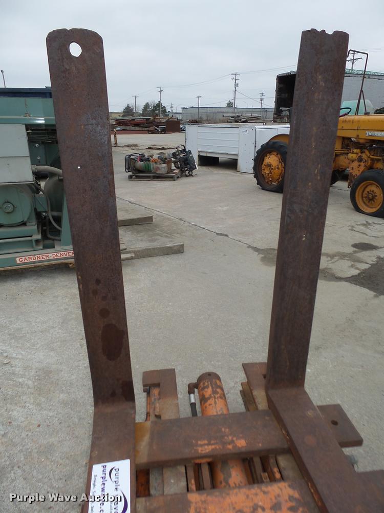 image for item DA7427 Yale forklift attachment