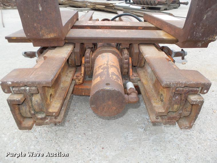 image for item DA7427 Yale forklift attachment