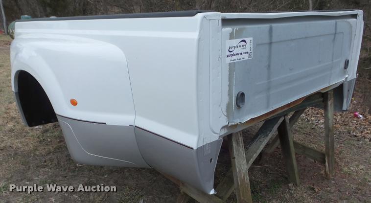 image for item DA7739 Ford pickup truck bed