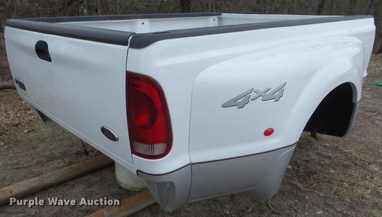 image for item DA7739 Ford pickup truck bed