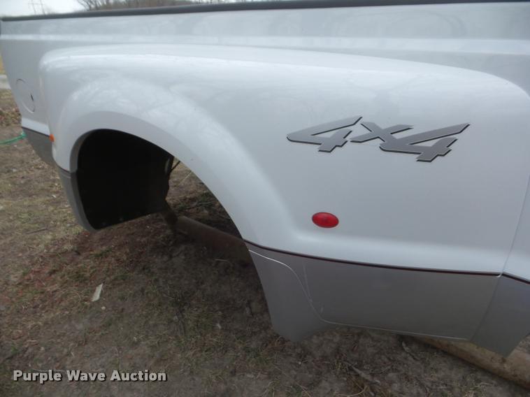 image for item DA7739 Ford pickup truck bed