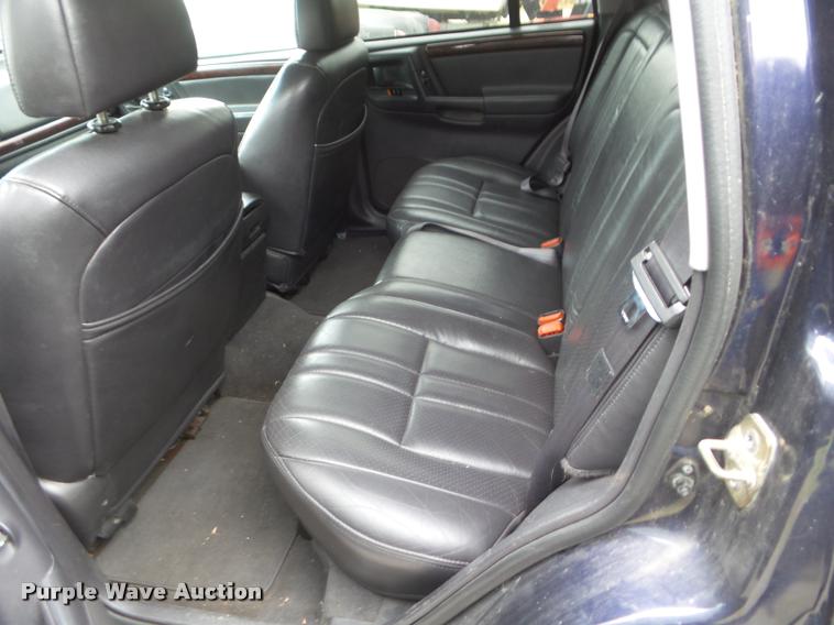 image for item DA7740 1997 Jeep Grand Cherokee SUV