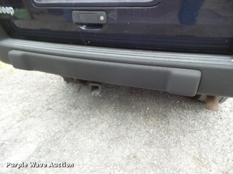 image for item DA7740 1997 Jeep Grand Cherokee SUV